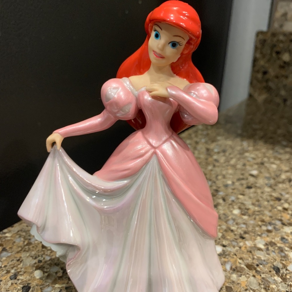 Disney Princess Ariel collectible figurine